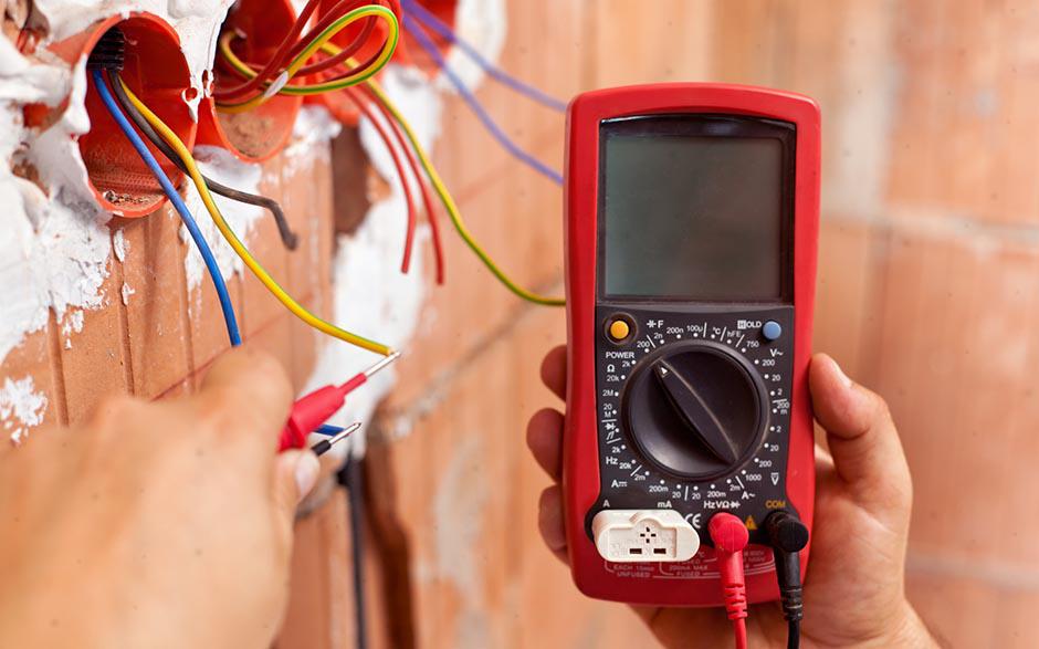 tarif artisan électricien Mennecy